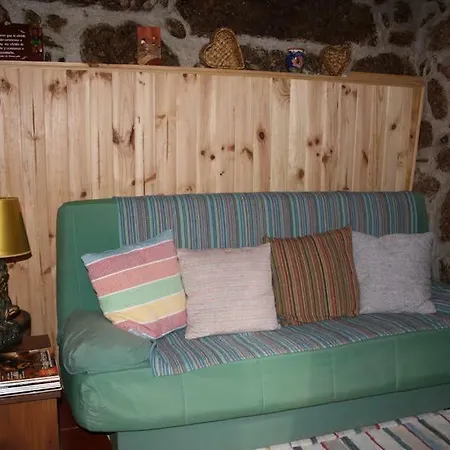 Casa De Pedra Holiday home