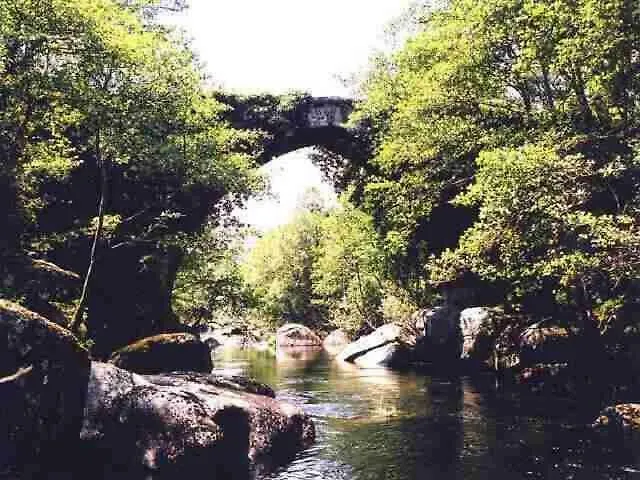 Casa De Pedra Ferienhaus *